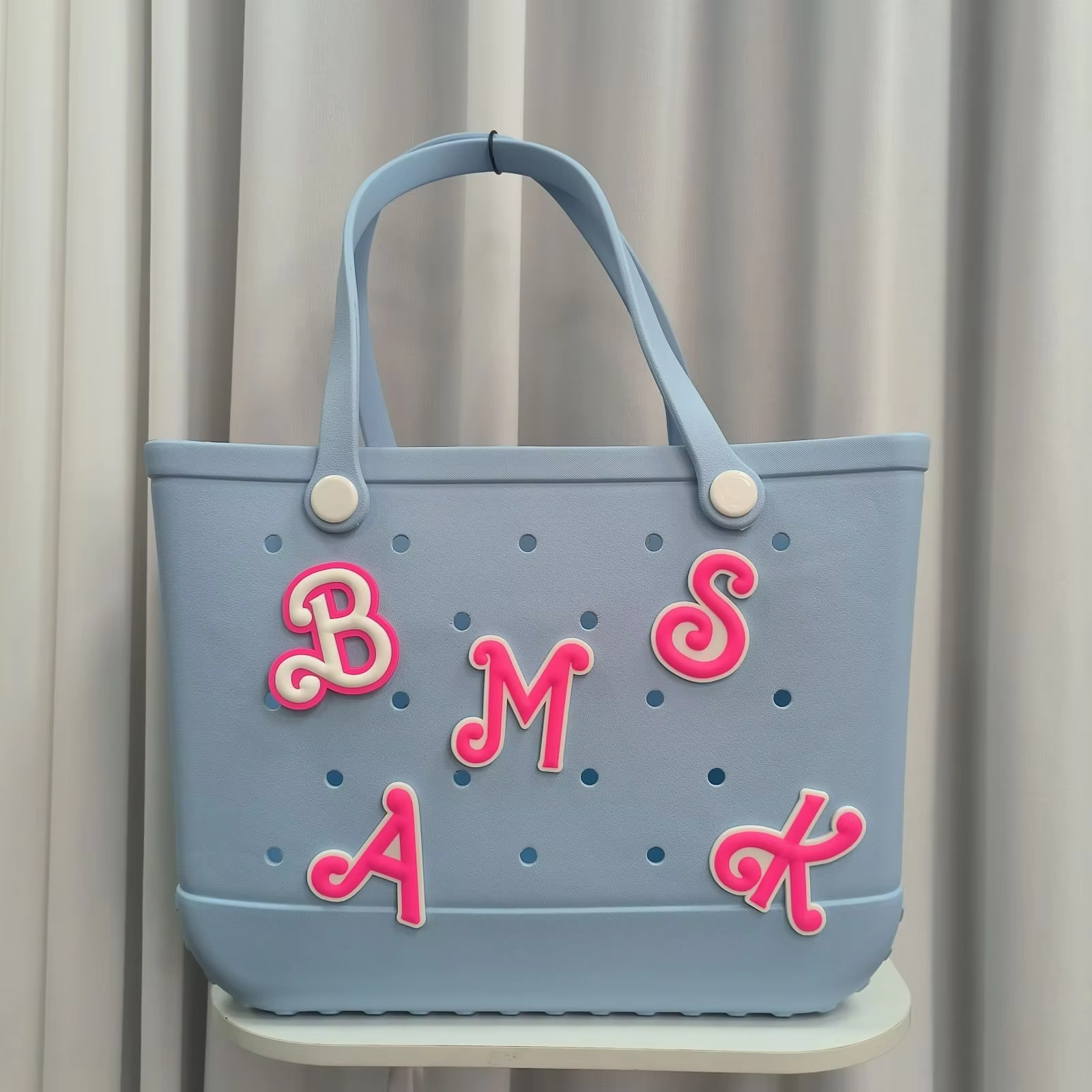 البيع بالجملة لإدخالات الحروف المطاطية الاستوائية المخصصة لـ Bogg Bag Charms