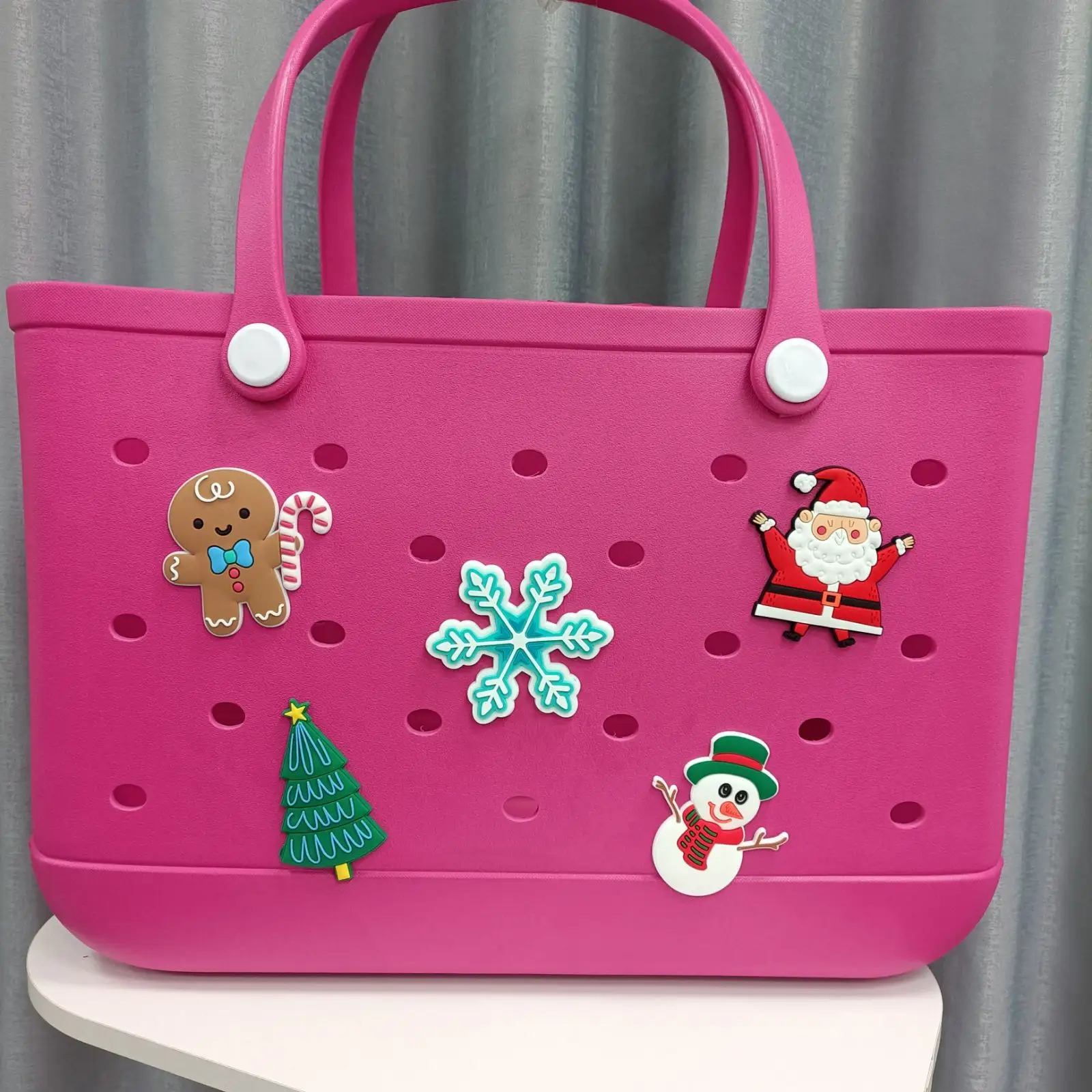 البيع بالجملة لإدخالات الحروف المطاطية الاستوائية المخصصة لـ Bogg Bag Charms